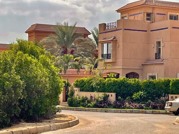 فيلا مستقلة للبيع في كمبوند أفق جاردنز – امتداد الشيخ زايد