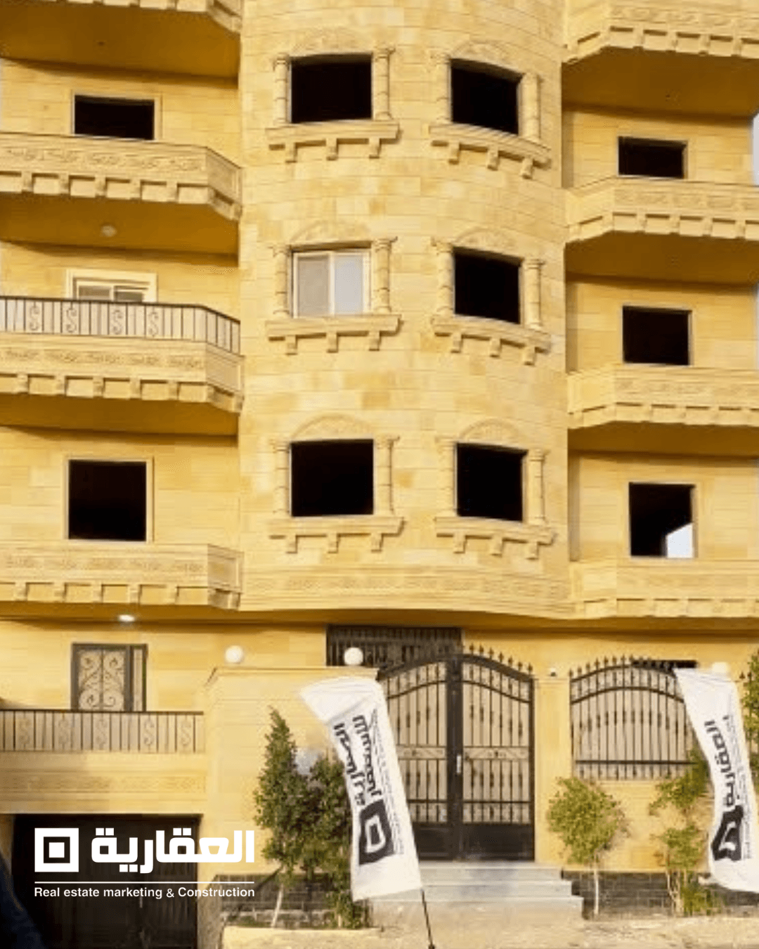 عمارة سكنية للبيع في أكتوبر الجديدة | 450 متر | الحي الأول شمال الواحة
